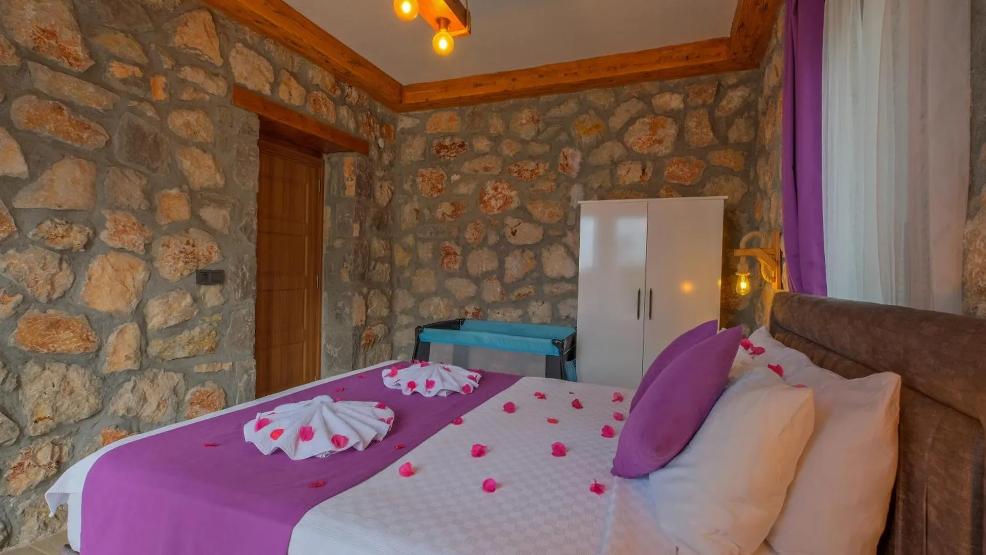 Villa Valya Evi Karaagac  Türkei