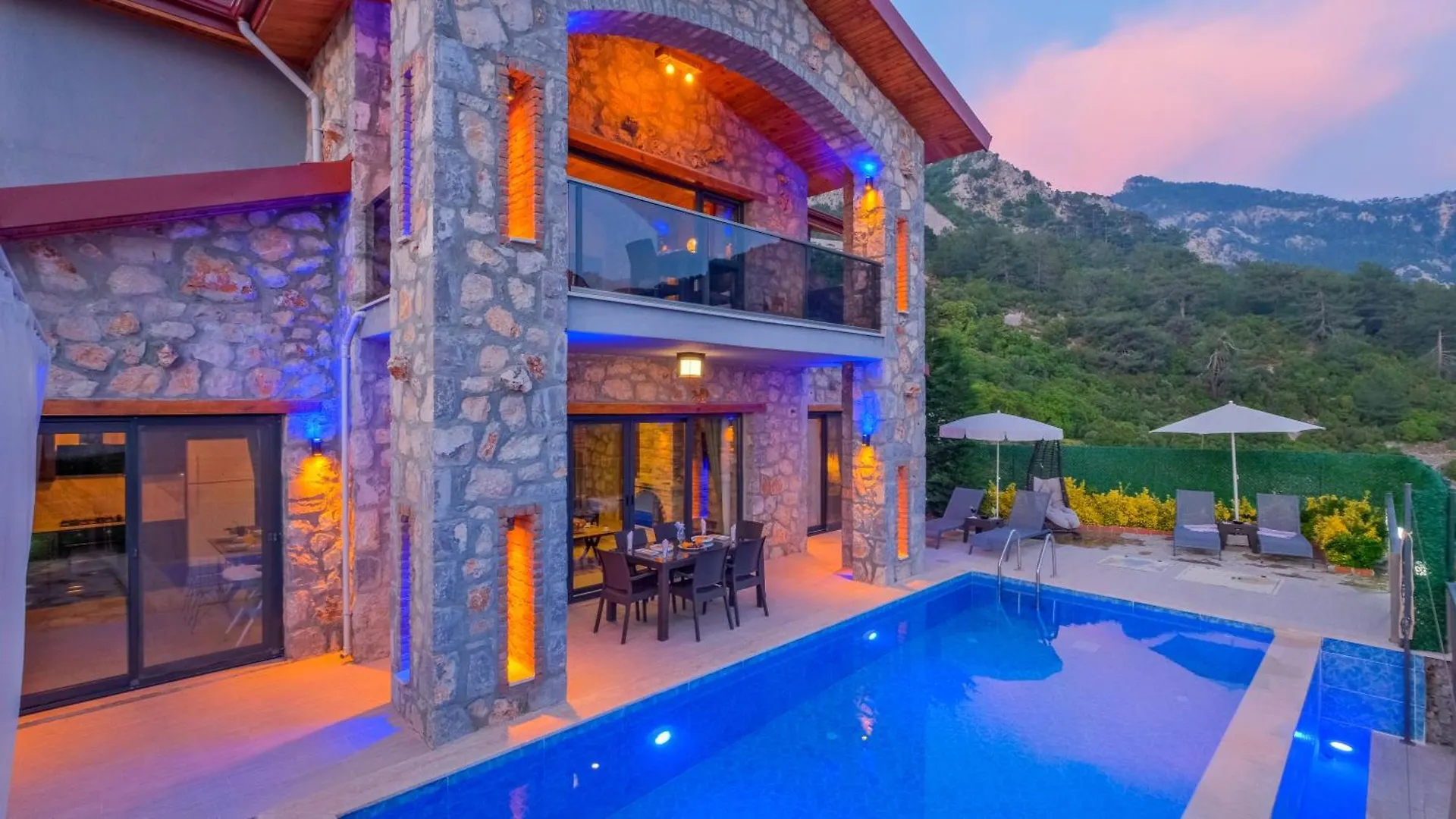 Villa Valya Evi Karaagac  Türkei